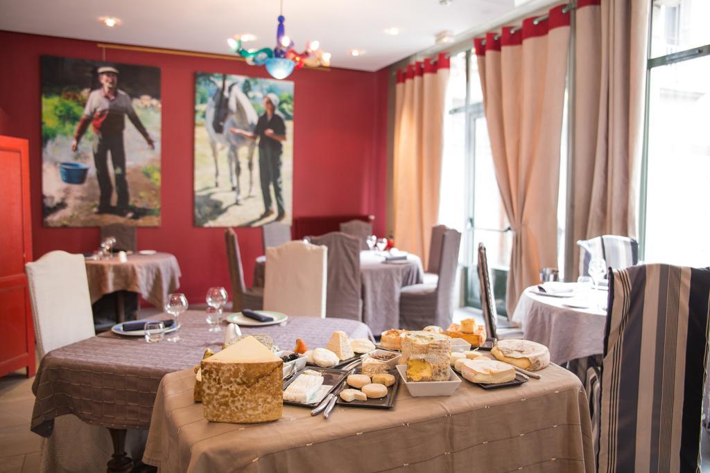 Hotel Et Restaurant Le Regina Le Puy-en-Velay Eksteriør bilde